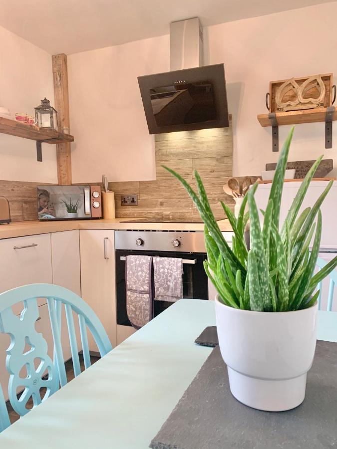 Gorlan Cottage Tal Y Bont Conwy Bagian luar foto